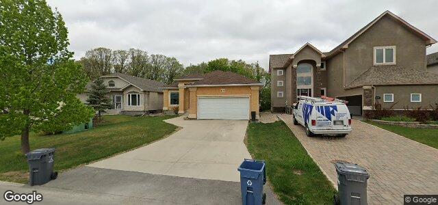 Larawan ng 1135 Colby Avenue sa Winnipeg, Manitoba