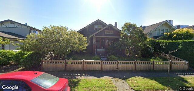 Larawan ng 1207 Colby Avenue sa Winnipeg, Manitoba