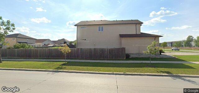 Larawan ng 1340 Lee Boulevard sa Winnipeg, Manitoba