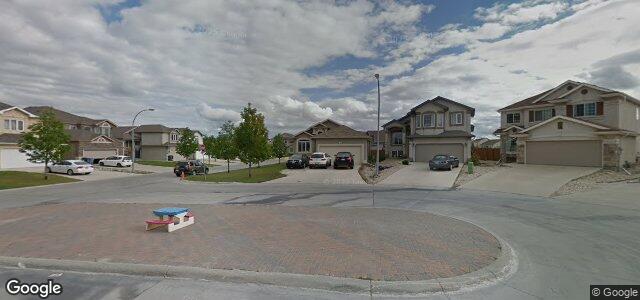 Larawan ng 135 Wayfield Drive sa Winnipeg, Manitoba