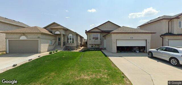 Larawan ng 1368 Lee Boulevard sa Winnipeg, Manitoba