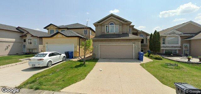 Larawan ng 1380 Lee Boulevard sa Winnipeg, Manitoba