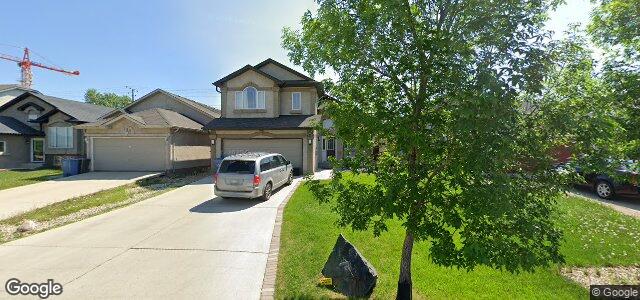 Larawan ng 154 Shore Street sa Winnipeg, Manitoba