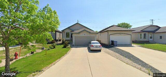 Larawan ng 226 Shore Street sa Winnipeg, Manitoba