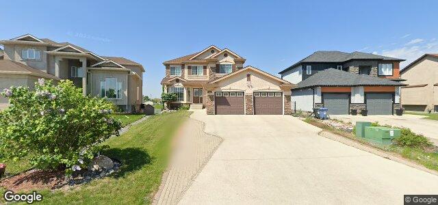 Larawan ng 56 Raphael Street sa Winnipeg, Manitoba