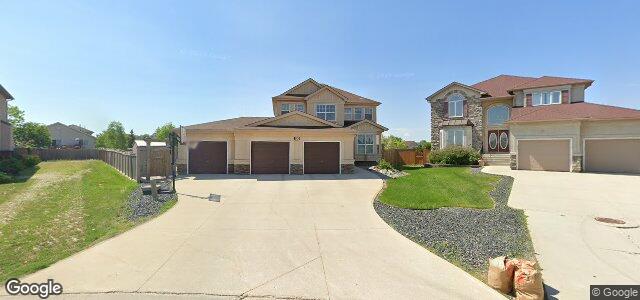 Larawan ng 80 Raphael Street sa Winnipeg, Manitoba