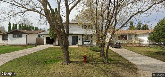 Larawan ng 10 Acadia Bay sa Winnipeg, Manitoba