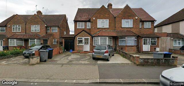 Larawan ng 10 Burgess Avenue sa Winnipeg, Manitoba