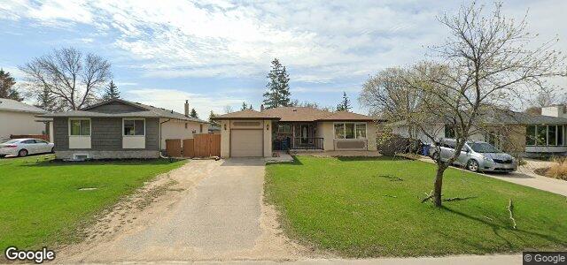 Larawan ng 10 St Dunstan'S Bay sa Winnipeg, Manitoba