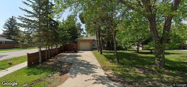 Larawan ng 102 Bryn Mawr Road sa Winnipeg, Manitoba