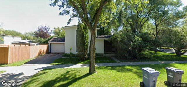 Larawan ng 103 Macalester Bay sa Winnipeg, Manitoba