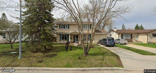 Larawan ng 107 Acadia Bay sa Winnipeg, Manitoba