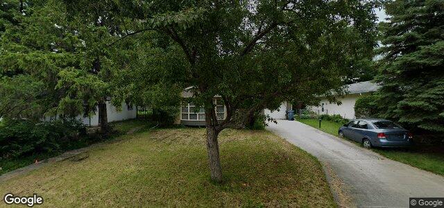 Larawan ng 110 Briar Cliff Bay sa Winnipeg, Manitoba