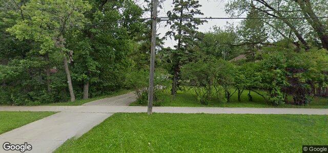 Larawan ng 110 Kings Drive sa Winnipeg, Manitoba