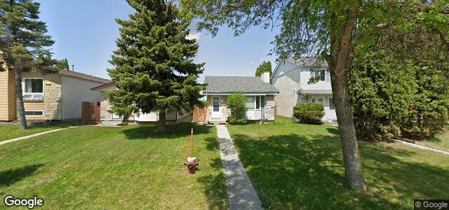 Larawan ng 111 Bayridge Avenue sa Winnipeg, Manitoba