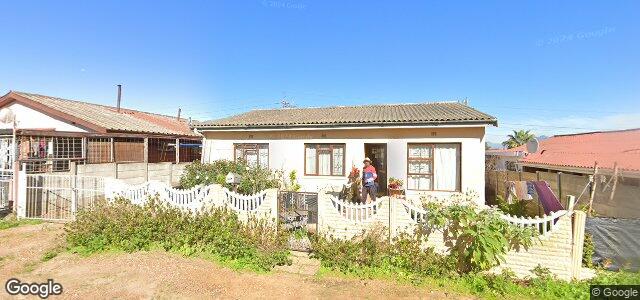 Larawan ng 12 April Street sa Winnipeg, Manitoba