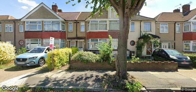 Larawan ng 128 Rochester Avenue sa Winnipeg, Manitoba