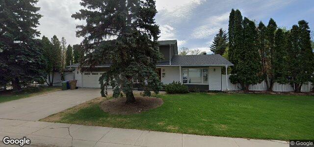 Larawan ng 131 Laval Drive sa Winnipeg, Manitoba
