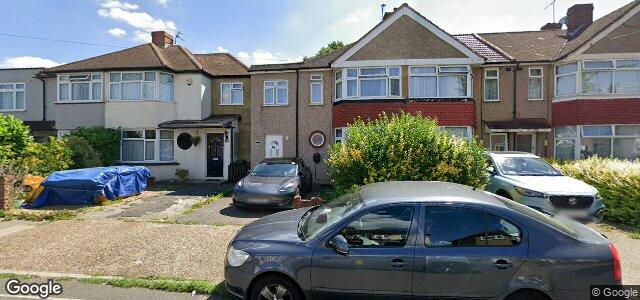 Larawan ng 132 Rochester Avenue sa Winnipeg, Manitoba