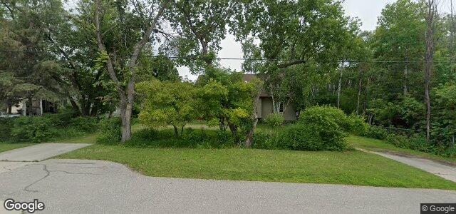 Larawan ng 136 Kings Drive sa Winnipeg, Manitoba