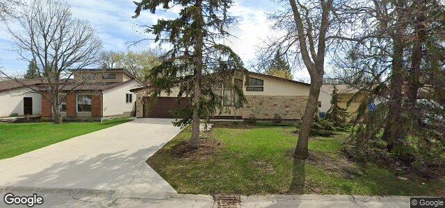 Larawan ng 14 Gillingham Avenue sa Winnipeg, Manitoba