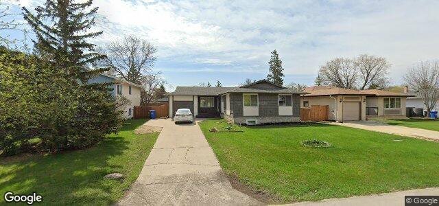 Larawan ng 14 St Dunstan'S Bay sa Winnipeg, Manitoba