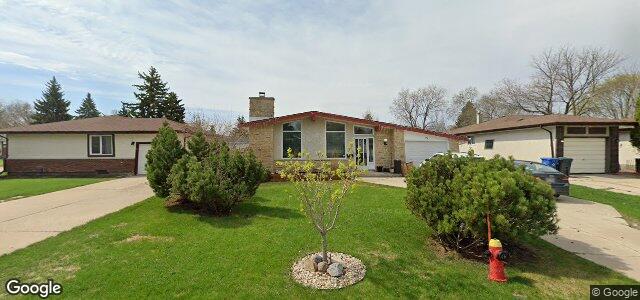 Larawan ng 15 St Edmund'S Bay sa Winnipeg, Manitoba