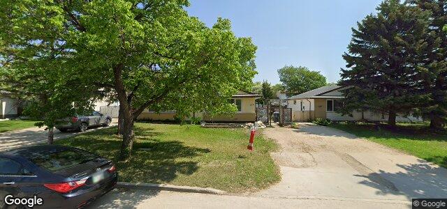 Larawan ng 153 Baylor Avenue sa Winnipeg, Manitoba