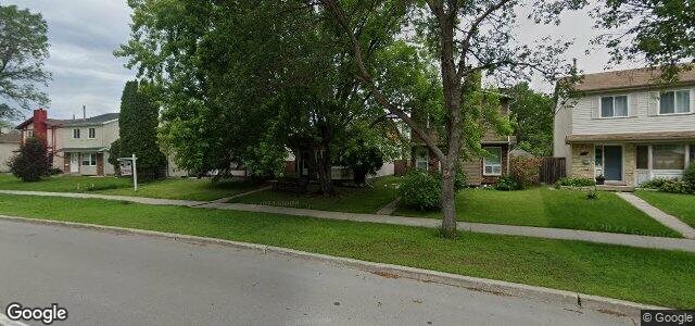 Larawan ng 153 Dalhousie Drive sa Winnipeg, Manitoba
