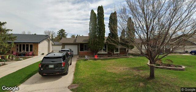 Larawan ng 19 Thornhill Bay sa Winnipeg, Manitoba