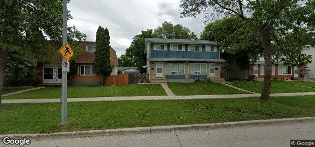 Larawan ng 213 Dalhousie Drive sa Winnipeg, Manitoba