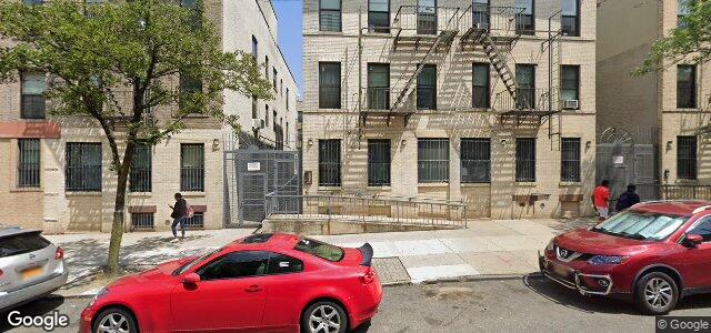 Larawan ng 225 Rochester Avenue sa Winnipeg, Manitoba