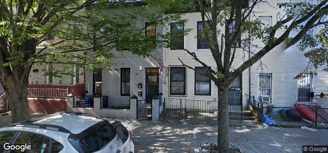 Larawan ng 26 Rochester Avenue sa Winnipeg, Manitoba