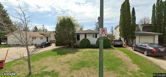 Larawan ng 26 St Dunstan'S Bay sa Winnipeg, Manitoba