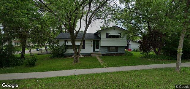 Larawan ng 261 Dalhousie Drive sa Winnipeg, Manitoba