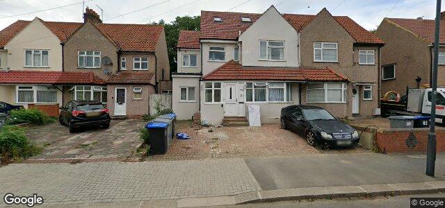 Larawan ng 27 Burgess Avenue sa Winnipeg, Manitoba