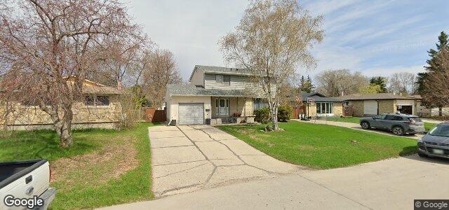 Larawan ng 27 St Dunstan'S Bay sa Winnipeg, Manitoba