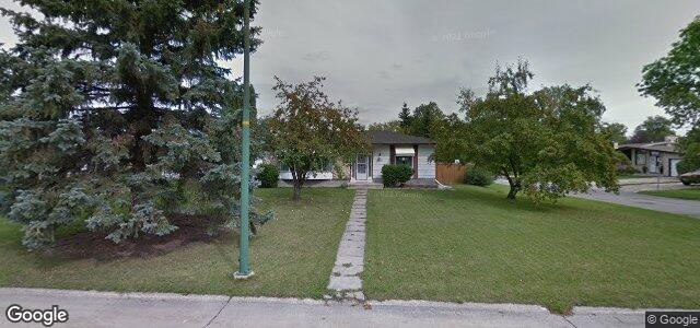 Larawan ng 3 Petersfield Place sa Winnipeg, Manitoba