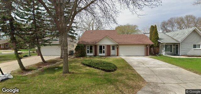 Larawan ng 30 Thornhill Bay sa Winnipeg, Manitoba