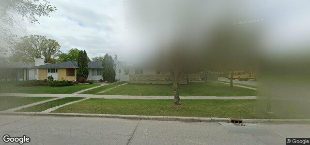 Larawan ng 326 Dalhousie Drive sa Winnipeg, Manitoba