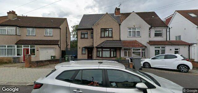 Larawan ng 34 Burgess Avenue sa Winnipeg, Manitoba