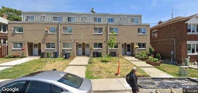 Larawan ng 35 Ryerson Avenue sa Winnipeg, Manitoba