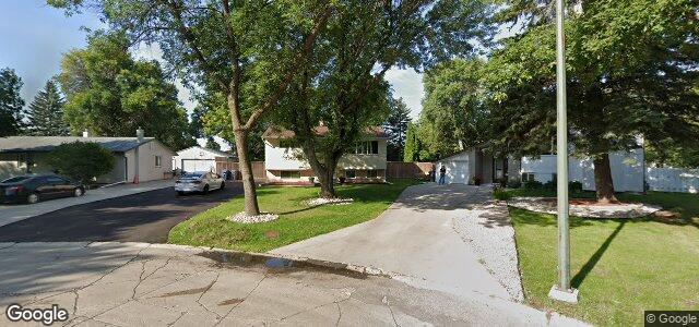 Larawan ng 39 Loyola Bay sa Winnipeg, Manitoba