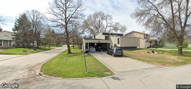 Larawan ng 4 Oberlin Road sa Winnipeg, Manitoba