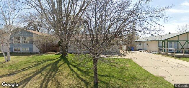 Larawan ng 42 Laval Drive sa Winnipeg, Manitoba