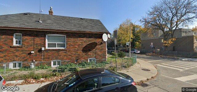 Larawan ng 42 Ryerson Avenue sa Winnipeg, Manitoba