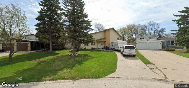 Larawan ng 46 St Edmund'S Bay sa Winnipeg, Manitoba