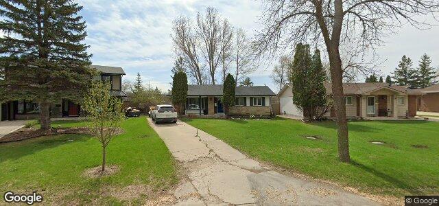 Larawan ng 47 Thornhill Bay sa Winnipeg, Manitoba