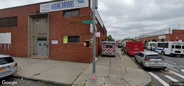 Larawan ng 51 Rochester Avenue sa Winnipeg, Manitoba