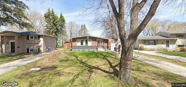 Larawan ng 55 Tulane Bay sa Winnipeg, Manitoba